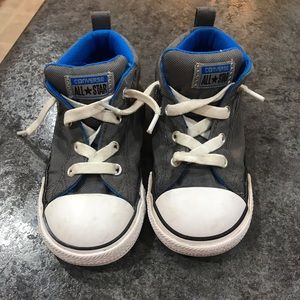 Toddler converse sneakers- gray with blue lining